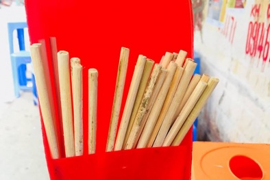 C&aacute;ch sử dụng đũa ăn d&ugrave;ng một lần an to&agrave;n nhất