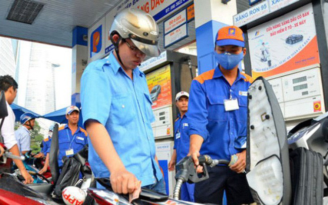 Quỹ b&igrave;nh ổn gi&aacute; xăng dầu tại Petrolimex trước thời điểm tăng gi&aacute; ng&agrave;y 8/5 l&agrave; 2.620 tỷ đồng
