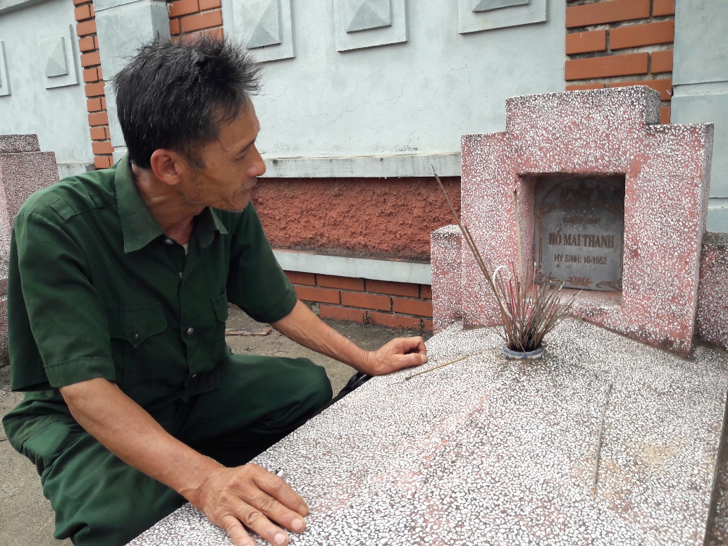 Chuyện &ocirc;ng Qu&acirc;n &lsquo;kh&ugrave;ng&rsquo; ở H&agrave; Nam đạp xe t&igrave;m th&acirc;n nh&acirc;n cho đồng đội v&ocirc; danh