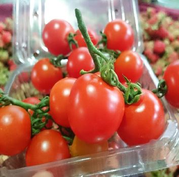 Tr&aacute;i m&ugrave;a, c&agrave; chua bi đắt gấp ba ng&agrave;y thường tại H&agrave; Nội