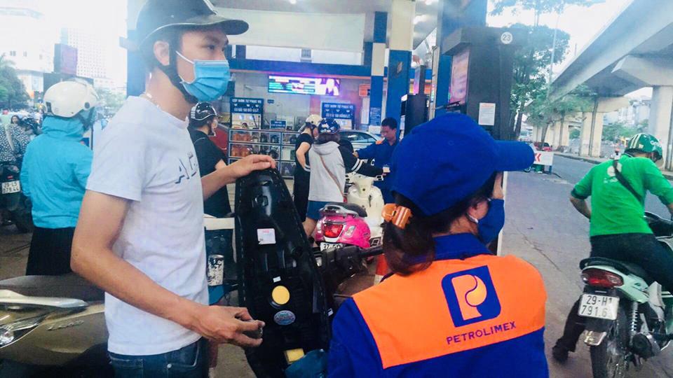 CPI th&aacute;ng 7/2018 giảm 0,09% so với th&aacute;ng 6, tăng 4,46% so c&ugrave;ng kỳ năm trước