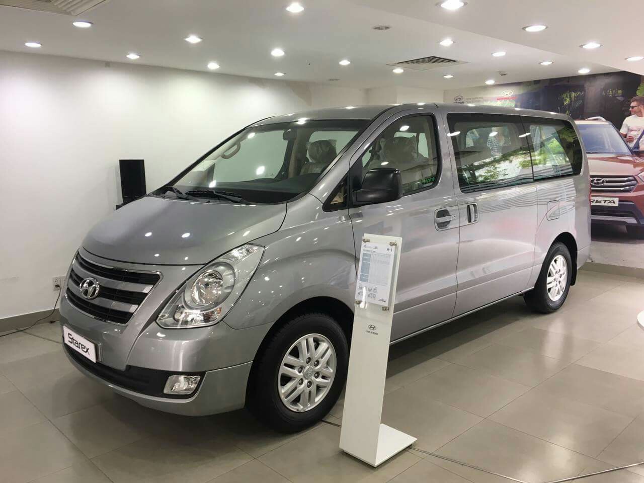 V&igrave; sao &ocirc; t&ocirc; dưới 9 chỗ nhập khẩu tăng cao nhưng nguồn thu từ thuế vẫn hụt gần 6 tỷ đồng?