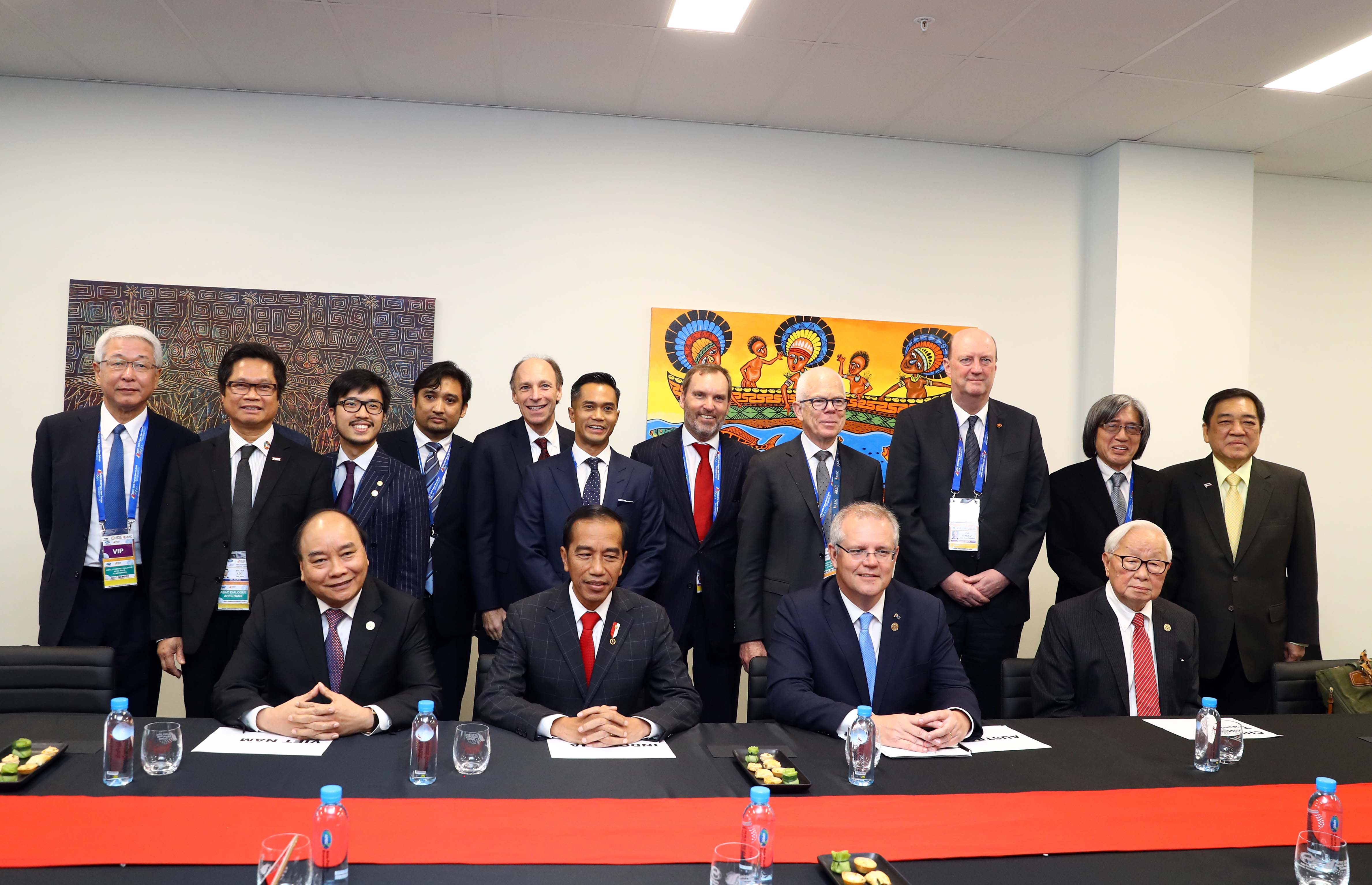 Thủ tướng Nguyễn Xu&acirc;n Ph&uacute;c c&ugrave;ng Tổng thống Indonesia, Thủ tướng Australia v&agrave; Trưởng đo&agrave;n Đ&agrave;i Bắc &ndash; Trung Hoa đồng chủ tr&igrave; phi&ecirc;n trao đổi với c&aacute;c Link Đăng Nhập Nhà cái 13Win16.Com ABAC. Ảnh: TTXVN/Thống Nhất