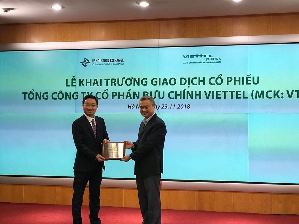 Cổ phiếu Viettel Post ch&iacute;nh thức ch&agrave;o s&agrave;n UPCOM với gi&aacute; 68.000 đồng