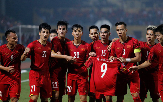 Hướng dẫn mua v&eacute; online xem trận b&aacute;n kết AFF Cup 2018 Việt Nam vs Philippines