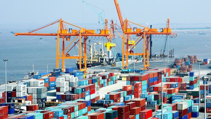 11 th&aacute;ng năm 2018, mỗi th&aacute;ng Việt Nam chi 1 tỉ USD nhập m&aacute;y m&oacute;c từ Trung Quốc