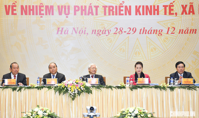 Mục ti&ecirc;u tăng trưởng GDP năm 2019 l&agrave; 6,8%
