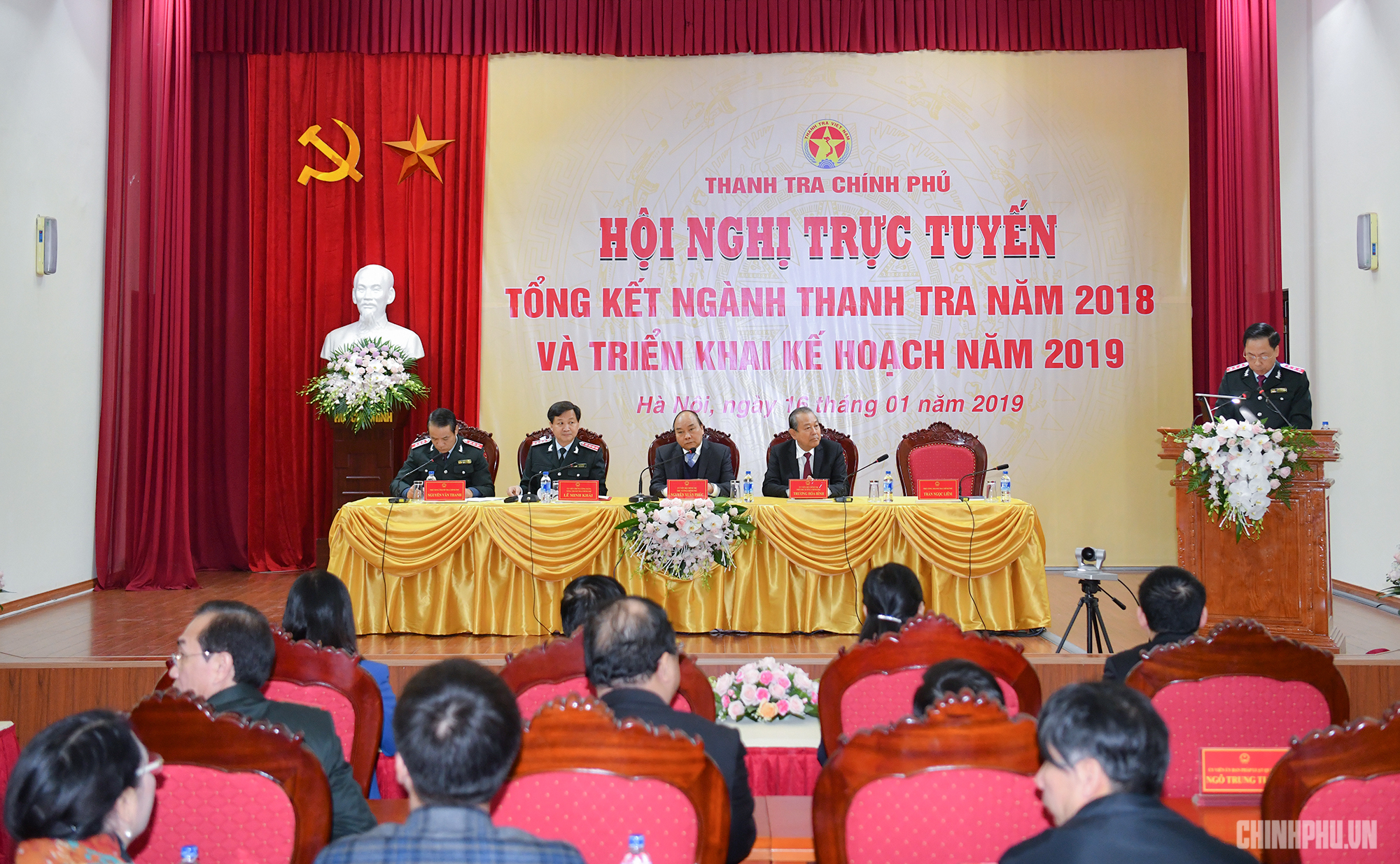 Thủ tướng đề nghị thanh tra việc l&atilde;nh đạo địa phương tiếp c&ocirc;ng d&acirc;n
