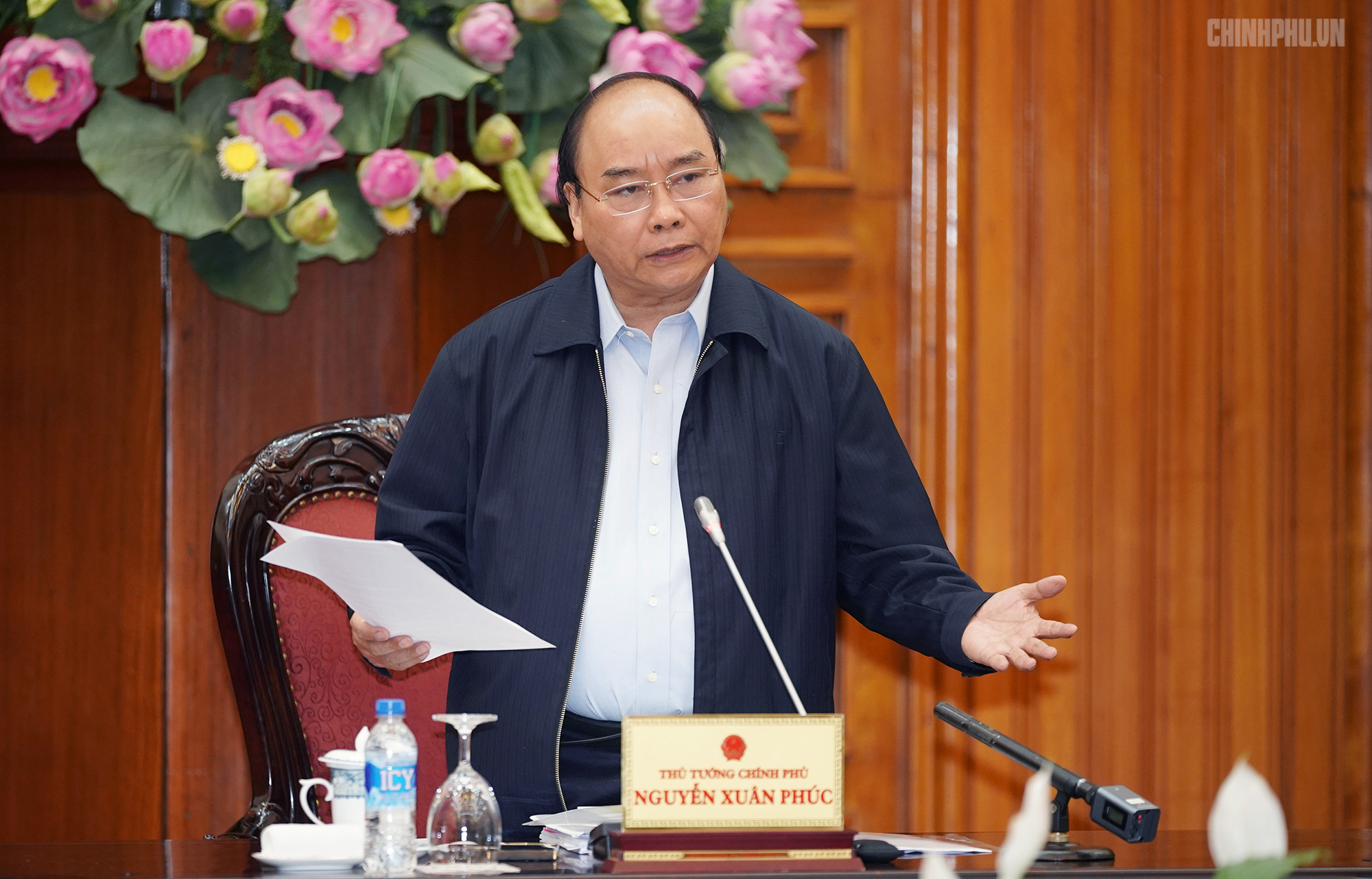 Thủ tướng: Kh&ocirc;ng để t&igrave;nh trạng &lsquo;ng&acirc;m l&acirc;u&rsquo;, g&acirc;y &aacute;ch tắc cho sản xuất, kinh doanh