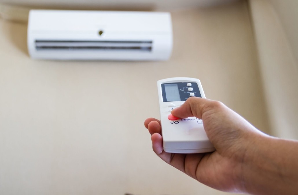 Những c&aacute;ch sử dụng điều h&ograve;a tiết kiệm điện m&agrave; nhiều gia đ&igrave;nh kh&ocirc;ng biết