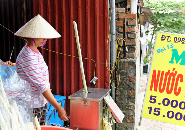 Nắng n&oacute;ng, kiếm tiền triệu mỗi ng&agrave;y chỉ bằng những nghề b&igrave;nh d&acirc;n