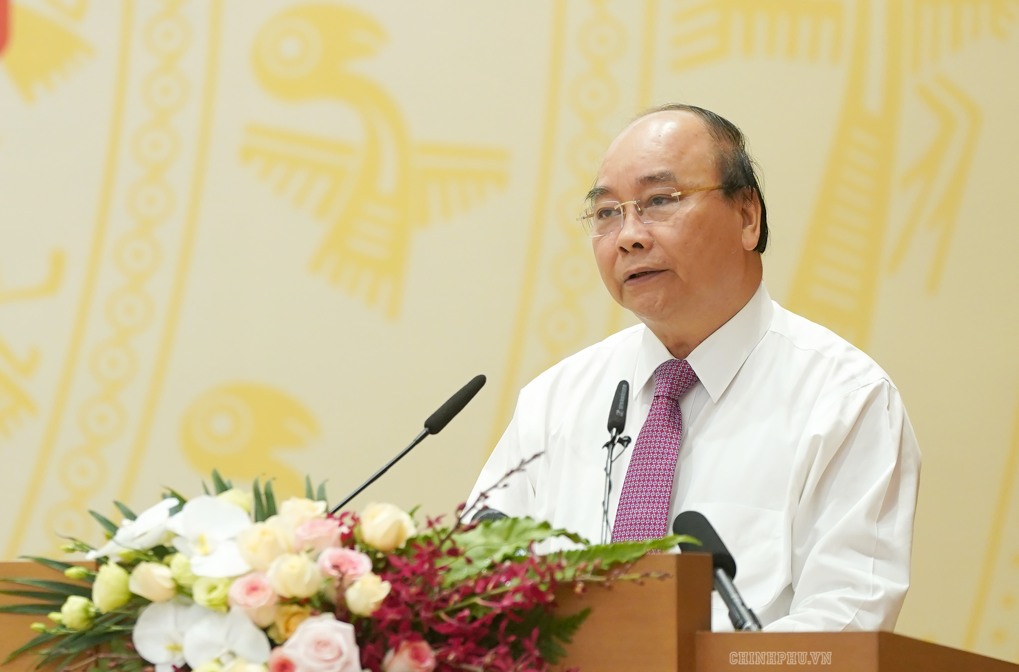 Thủ tướng: 'C&aacute;c Bộ cắt giảm điều kiện kinh doanh chưa thực chất'