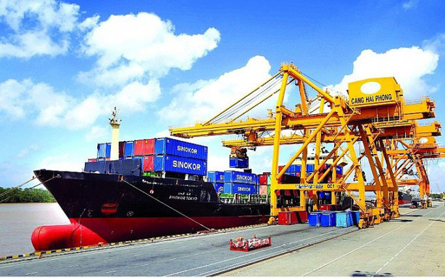 6 th&aacute;ng đầu năm, Việt Nam xuất si&ecirc;u gần 1,7 tỷ USD
