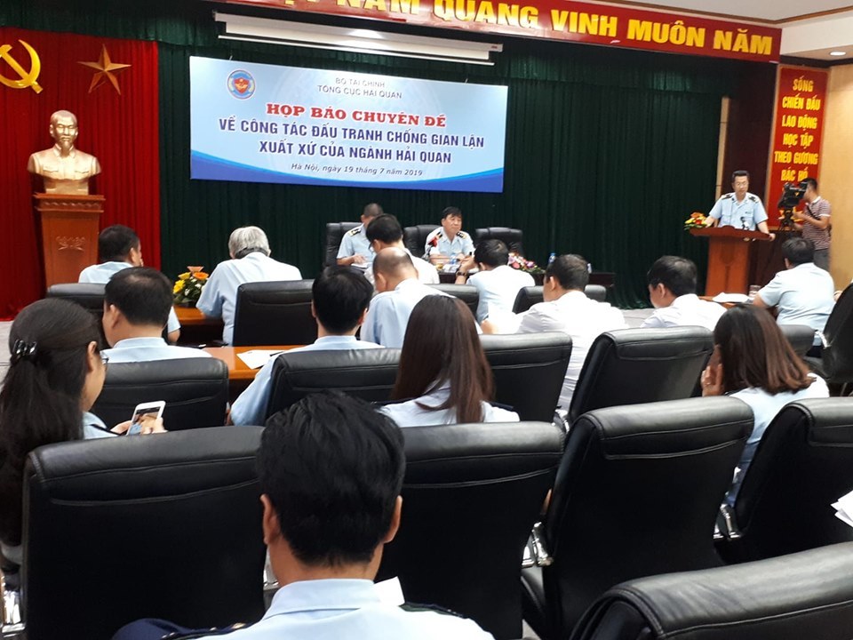 Lộ 6 Link Đăng Nhập Nhà cái 13Win16.Com tiếp tay h&agrave;ng Trung Quốc xuất sang Mỹ