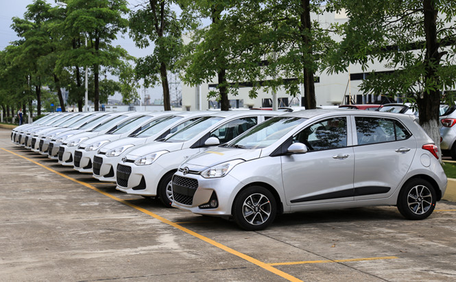 H&agrave;ng loạt &ocirc; t&ocirc; được giảm gi&aacute; t&iacute;nh ph&iacute; trước bạ