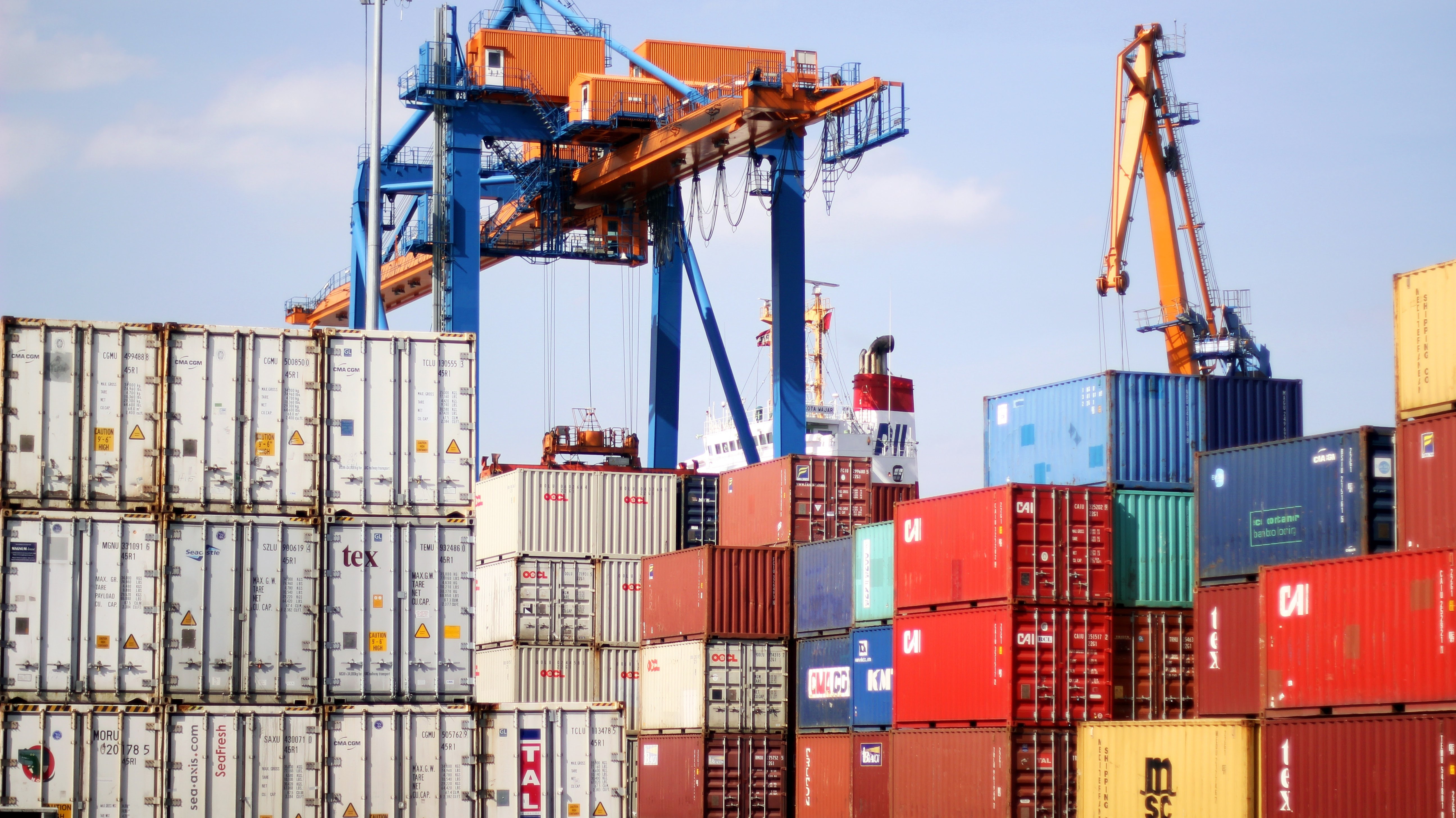 Đ&atilde; chuyển 503 container phế liệu vi phạm khỏi Việt Nam