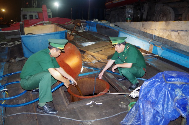 Quảng Ng&atilde;i: Bắt giữ 37.000 l&iacute;t dầu DO kh&ocirc;ng r&otilde; nguồn gốc