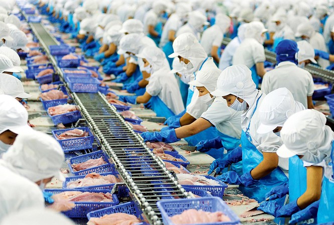 Gỡ vướng ph&aacute;p l&yacute; để đẩy nhanh tiến độ cơ cấu lại DNNN