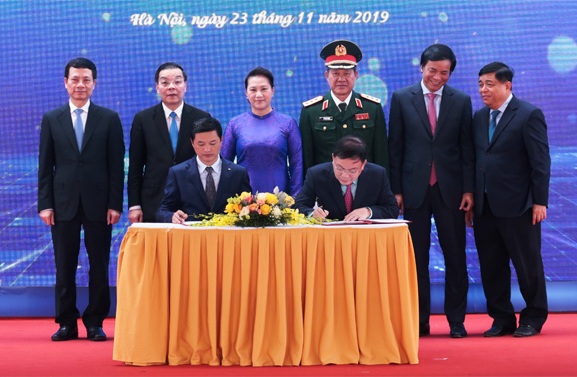 Tạo điều kiện để Khu c&ocirc;ng nghệ cao H&ograve;a Lạc bứt ph&aacute;