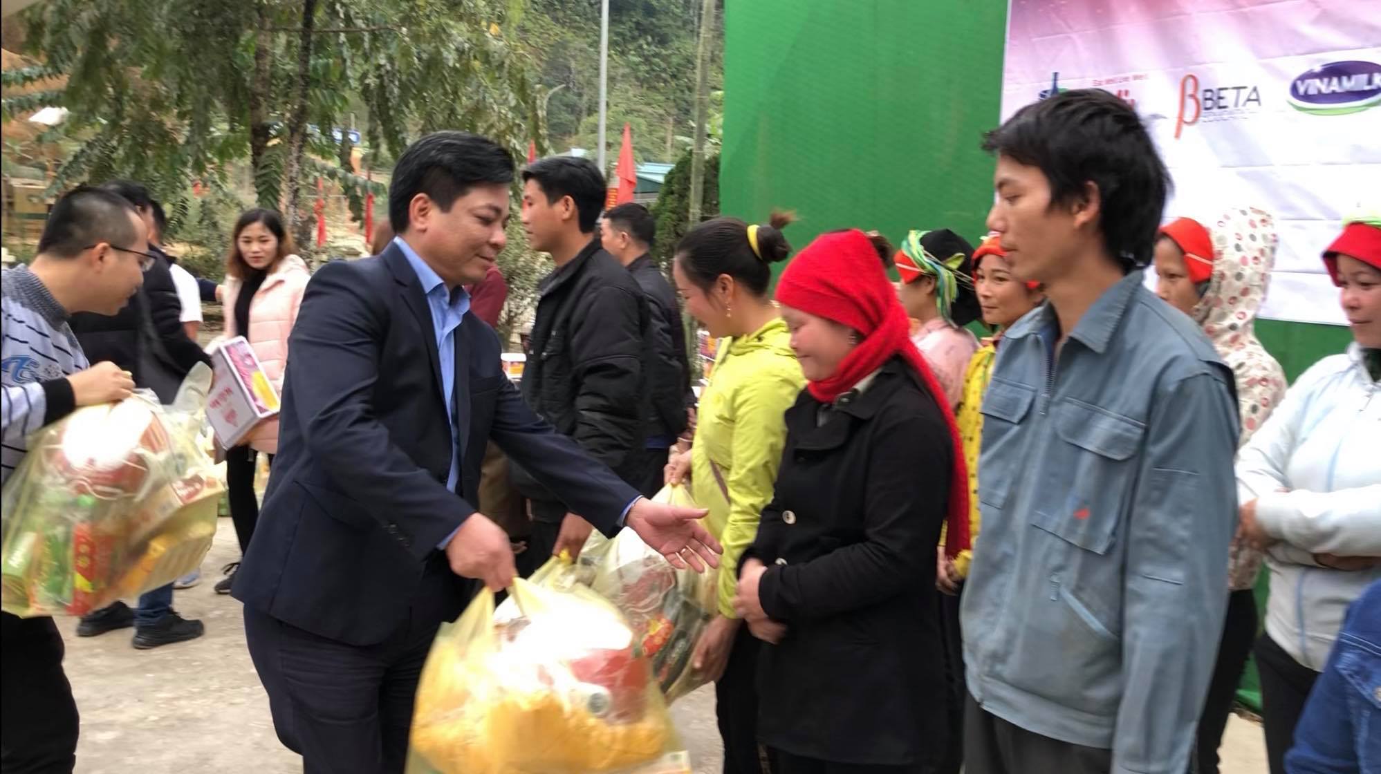 &lsquo;Xu&acirc;n y&ecirc;u thương&rsquo; mang Tết ấm đến miền qu&ecirc; ngh&egrave;o nơi địa đầu tổ quốc của Chất lượng Việt Nam online