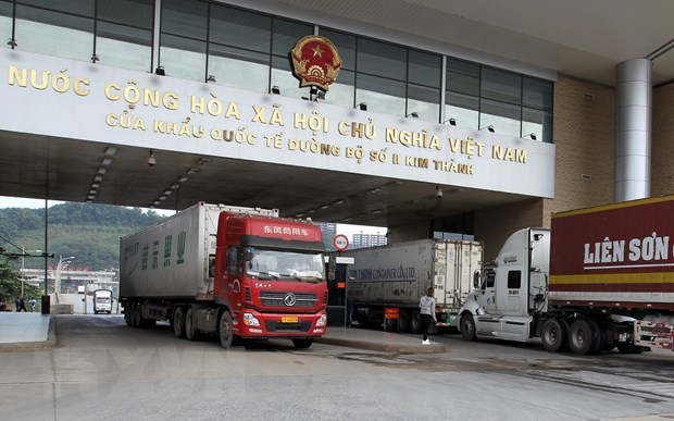 Xuất nhập khẩu h&agrave;ng h&oacute;a qua cửa khẩu L&agrave;o Cai, Lạng Sơn tiếp tục tăng mạnh