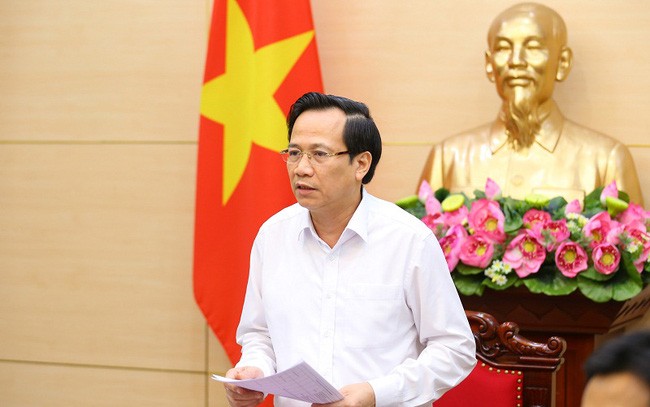 Bộ trưởng Đ&agrave;o Ngọc Dung: Triển khai nhanh nhất v&agrave; kịp thời nhất, c&ocirc;ng khai, minh bạch v&agrave; đ&uacute;ng đối tượng g&oacute;i hỗ trợ người d&acirc;n.