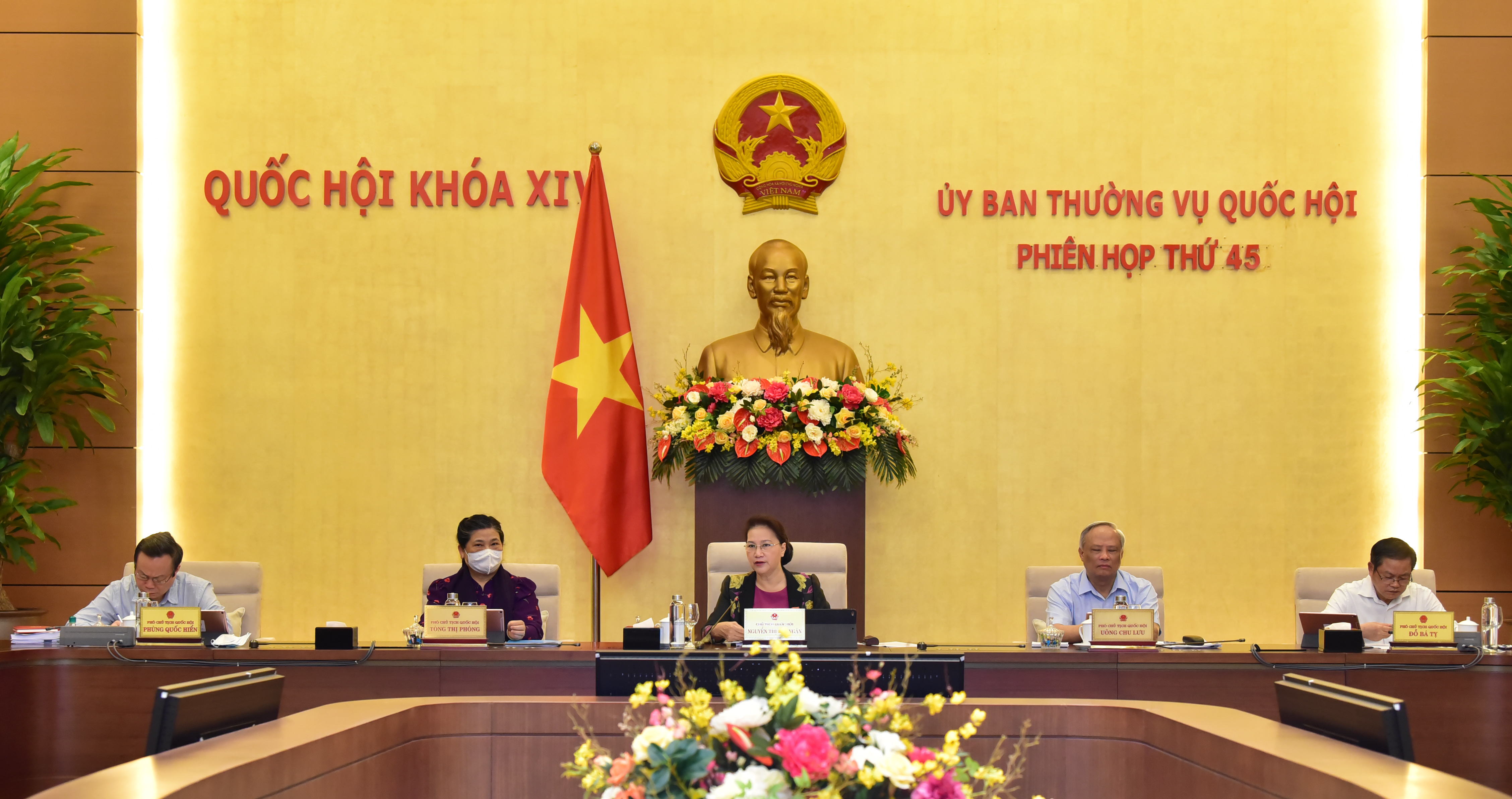 13Win15 com - Thương hiệu nhà cái uy tín dự kiến 2 kịch bản tăng trưởng Sòng Bài Trực Tuyến 13Win.com