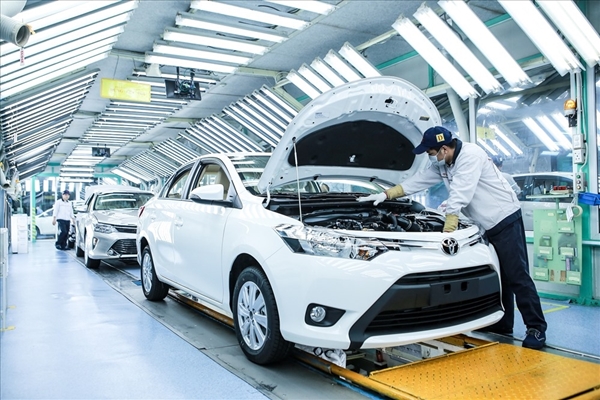 Thủ tướng đồng &yacute; giảm 50% ph&iacute; trước bạ &ocirc; t&ocirc; sản xuất, lắp r&aacute;p trong nước