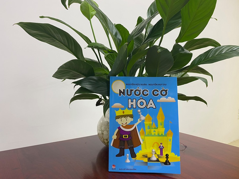 Ng&agrave;y 1- 6, tặng qu&agrave; g&igrave; cho con?