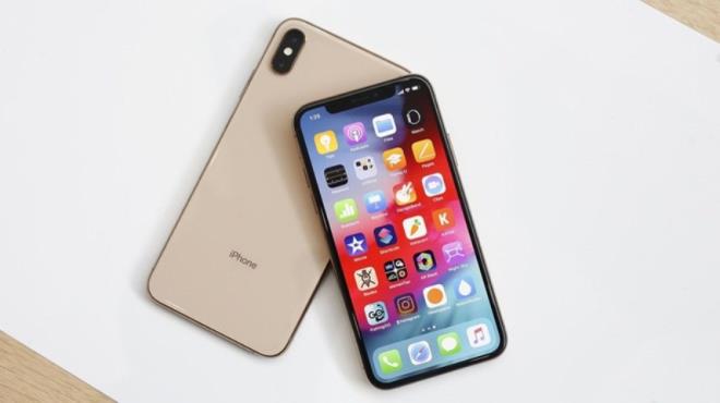L&yacute; do h&agrave;ng loạt iPhone ch&iacute;nh h&atilde;ng bị 'khai tử' ở Việt Nam?