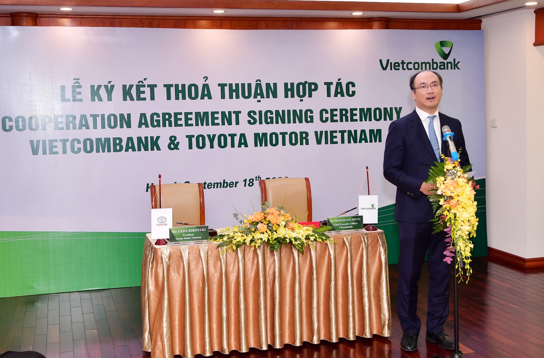 Vietcombank v&agrave; Toyota Motor Việt Nam k&yacute; kết Thỏa thuận Hợp t&aacute;c