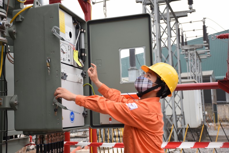 Bộ C&ocirc;ng Thương giảm gi&aacute; điện, tiền điện đợt 2 hỗ trợ ảnh hưởng Covid-19
