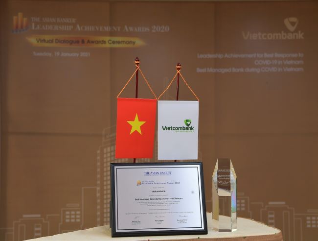 The Asian Banker b&igrave;nh chọn v&agrave; trao tặng Vietcombank danh hiệu Ng&acirc;n h&agrave;ng được quản trị tốt nhất v&agrave; L&atilde;nh đạo xuất sắc trong ứng ph&oacute; với đại dịch COVID-19