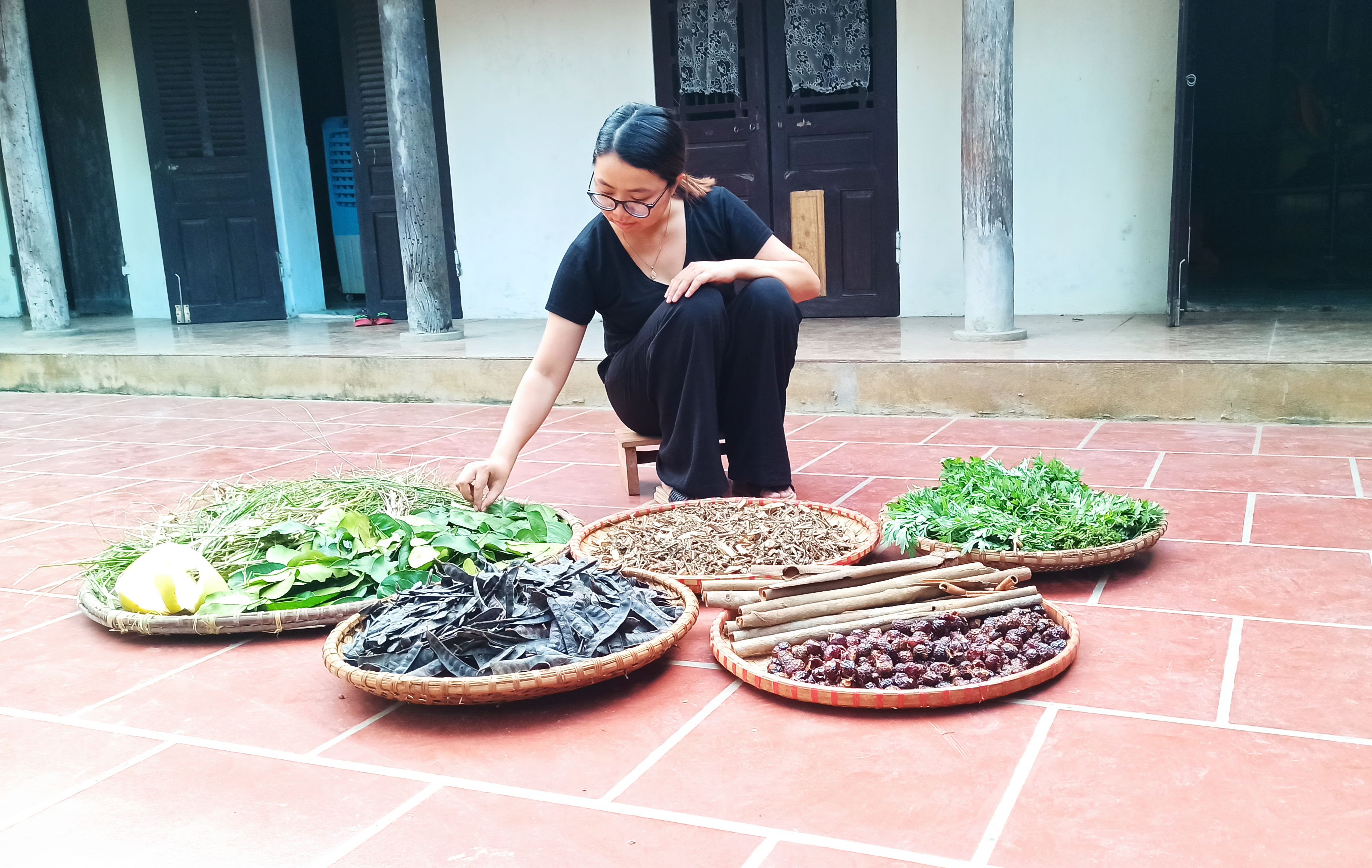 Gặp gỡ b&agrave; mẹ trẻ &lsquo;bỏ phố về qu&ecirc;&rsquo; x&acirc;y dựng thương hiệu ri&ecirc;ng l&agrave;m sống lại những gi&aacute; trị truyền thống