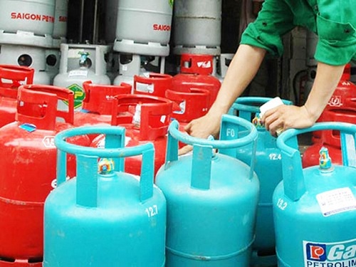 Từ h&ocirc;m nay gi&aacute; gas tăng 14.000 đồng/b&igrave;nh 12 kg