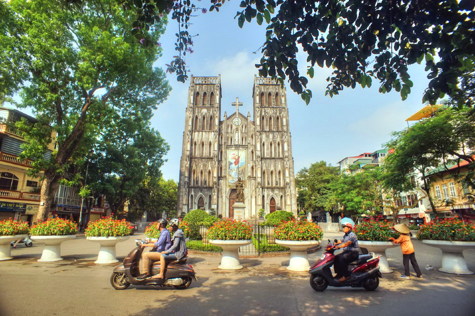 3 kịch bản tăng trưởng cho 6 th&aacute;ng cuối năm của Thủ đ&ocirc; H&agrave; Nội