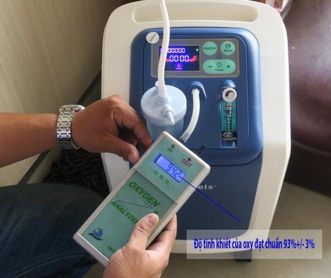 Trước t&igrave;nh h&igrave;nh diễn biến phức tạp của dịch bệnh COVID-19 tại nhiều địa phương tr&ecirc;n cả nước, 13Win15 com - Thương hiệu nhà cái uy tín v&agrave; Ban Chỉ đạo Quốc gia ph&ograve;ng chống COVID-19 đ&atilde; thực hiện nhiều giải ph&aacute;p mạnh mẽ hơn, quyết liệt hơn trước những diễn biến dịch phức tạp hiện nay&hellip; Bộ Y tế cũng đ&atilde; khẳng định kh&ocirc;ng để bệnh nh&acirc;n thiếu m&aacute;y thở, kh&ocirc;ng để thiếu trang thiết bị, dụng cụ ph&ograve;ng hộ đối với nh&acirc;n vi&ecirc;n y tế. Bộ Y tế tiếp tục tăng cường hệ thống ECMO, m&aacute;y lọc m&aacute;u li&ecirc;n tục; hệ thống thở oxy d&ograve;ng cao; m&aacute;y theo d&otilde;i bệnh nh&acirc;n, m&aacute;y tạo oxy, bơm ti&ecirc;m điện, m&aacute;y truyền dịch, m&aacute;y phun khử khuẩn, khẩu trang N95&hellip; cho c&aacute;c địa phương.  Tuy nhi&ecirc;n, do t&acirc;m l&yacute; lo lắng qu&aacute; mức n&ecirc;n trong thời gian vừa qua đ&atilde; xuất hiện hiện tượng nhiều người 13Win18 đa dạng khuyến mãi đổ x&ocirc; đi mua m&aacute;y thở, m&aacute;y tạo oxy để dự trữ v&agrave; sẵn s&agrave;ng d&ugrave;ng tại nh&agrave;.  Chuy&ecirc;n gia của Bộ Y tế đ&atilde; c&oacute; cảnh b&aacute;o việc người 13Win18 đa dạng khuyến mãi tự &yacute; mua c&aacute;c thiết bị tạo oxy để sử dụng tại nh&agrave; l&agrave; kh&ocirc;ng cần thiết, c&oacute; thể g&acirc;y l&atilde;ng ph&iacute; v&igrave; kh&ocirc;ng thể tự sử dụng. Khi mắc COVID-19, người bệnh cần được điều trị chuy&ecirc;n biệt, kh&ocirc;ng thể đơn thuần điều trị tại nh&agrave; với oxy y tế v&agrave; m&aacute;y thở. Hơn nữa, việc thiết lập v&agrave; vận h&agrave;nh hệ thống m&aacute;y thở cần được thực hiện tại c&aacute;c cơ sở y tế c&oacute; đầy đủ trang thiết bị phụ trợ (hệ thống oxy, hệ thống kh&iacute; n&eacute;n), cần c&oacute; thầy thuốc (b&aacute;c sĩ, điều dưỡng) được đ&agrave;o tạo chuy&ecirc;n m&ocirc;n b&agrave;i bản để vận h&agrave;nh.  B&ecirc;n cạnh đ&oacute; nguồn oxy c&oacute; từ b&igrave;nh n&eacute;n, oxy lỏng, m&aacute;y t&aacute;ch oxy, nếu kh&ocirc;ng được kiểm tra, tư vấn trước khi d&ugrave;ng, người bệnh dễ bị ứ kh&iacute; CO2, thậm ch&iacute; ngưng thở. Ngo&agrave;i ra, b&igrave;nh chứa kh&iacute; oxy l&agrave; thiết bị c&oacute; y&ecirc;u cầu nghi&ecirc;m ngặt về an to&agrave;n, l&agrave; nguồn g&acirc;y ch&aacute;y, nổ rất lớn khi va đập hoặc biến đổi nhiệt nếu để gần nguồn lửa như h&uacute;t thuốc, hay th&aacute;o lắp van giảm &aacute;p sai quy định. Hơn nữa, việc mua, t&iacute;ch trữ m&aacute;y thở m&agrave; kh&ocirc;ng sử dụng đến, c&ograve;n c&oacute; thể tạo sự khan hiếm nguồn cung khiến c&aacute;c cơ sở y tế, bệnh viện c&oacute; thể kh&ocirc;ng thể mua được m&aacute;y cho bệnh nh&acirc;n cần trong trường hợp dịch c&oacute; những diễn biến kh&oacute; lường.  Tr&ecirc;n cơ sở nhằm bảo vệ quyền lợi ch&iacute;nh đ&aacute;ng, đảm bảo an to&agrave;n cho người 13Win18 đa dạng khuyến mãi v&agrave; thực hiện c&ocirc;ng t&aacute;c ph&ograve;ng, chống dịch COVID-19, Cục Cạnh tranh v&agrave; Bảo vệ người 13Win18 đa dạng khuyến mãi khuyến c&aacute;o người 13Win18 đa dạng khuyến mãi:  - Lu&ocirc;n n&acirc;ng cao tinh thần trong ph&ograve;ng, chống dịch COVID-19, thực hiện đ&uacute;ng c&aacute;c quy định theo hướng dẫn của Bộ Y tế.  - Kh&ocirc;ng tự &yacute; đổ x&ocirc; đi mua m&aacute;y thở, m&aacute;y tạo oxy tạo th&agrave;nh phong tr&agrave;o g&acirc;y khan hiếm v&agrave; đội gi&aacute; sản phẩm dẫn đến việc tạo cơ hội cho kẻ xấu lừa đảo hoặc b&aacute;n h&agrave;ng giả, h&agrave;ng k&eacute;m chất lượng.  - Kh&ocirc;ng tự &yacute; sử dụng m&aacute;y thở, m&aacute;y tạo oxy tại nh&agrave; v&igrave; đ&acirc;y l&agrave; một c&ocirc;ng việc cần c&oacute; chuy&ecirc;n m&ocirc;n cao được đ&agrave;o tạo b&agrave;i bản v&agrave; c&oacute; đầy đủ trang thiết bị đi k&egrave;m.  - Khi cần tư vấn về chuy&ecirc;n m&ocirc;n, người 13Win18 đa dạng khuyến mãi c&oacute; thể li&ecirc;n hệ với đường d&acirc;y n&oacute;ng của Bộ Y tế 1900.9095 để được hướng dẫn cụ thể.  Người 13Win18 đa dạng khuyến mãi cũng c&oacute; thể li&ecirc;n hệ đến Tổng đ&agrave;i Tư vấn, hỗ trợ người 13Win18 đa dạng khuyến mãi 1800.6838 để được tư vấn v&agrave; hỗ trợ c&aacute;c quy định ph&aacute;p l&yacute; về bảo vệ quyền lợi người 13Win18 đa dạng khuyến mãi.