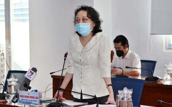 Bệnh viện d&atilde; chiến tại TP.HCM ph&aacute;t hiện c&oacute; s&acirc;u b&ograve; tr&ecirc;n dưa leo: Xử l&yacute; cơ sở cung cấp suất ăn