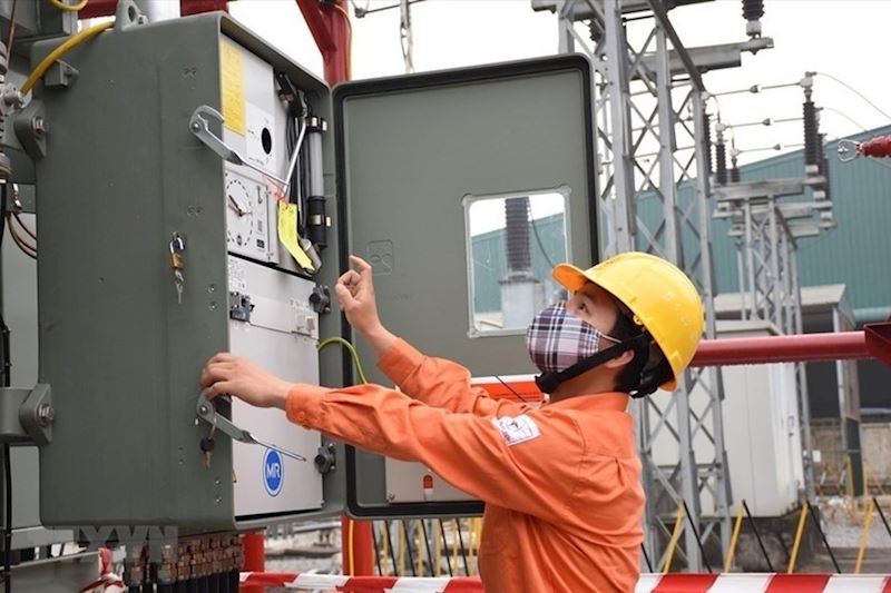 Giải ph&aacute;p trước nguy cơ thiếu điện