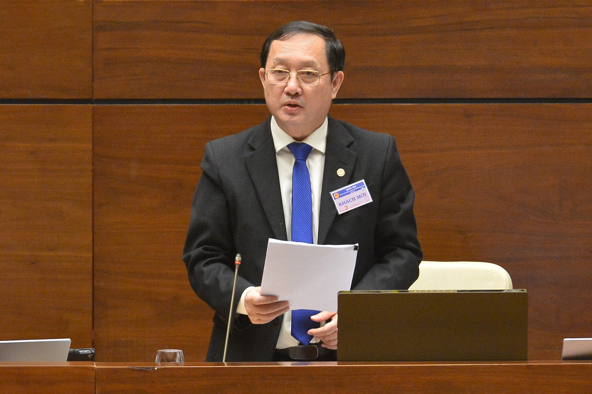 Bộ trưởng Bộ Khoa học v&agrave; C&ocirc;ng nghệ Huỳnh Th&agrave;nh Đạt l&agrave;m r&otilde; một số vấn đề đại biểu quan t&acirc;m