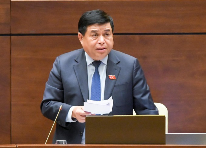 Bộ trưởng Nguyễn Ch&iacute; Dũng trả lời chất vấn về giải ph&aacute;p phục hồi v&agrave; ph&aacute;t triển Sòng Bài Trực Tuyến 13Win.com trong bối cảnh t&igrave;nh h&igrave;nh mới.