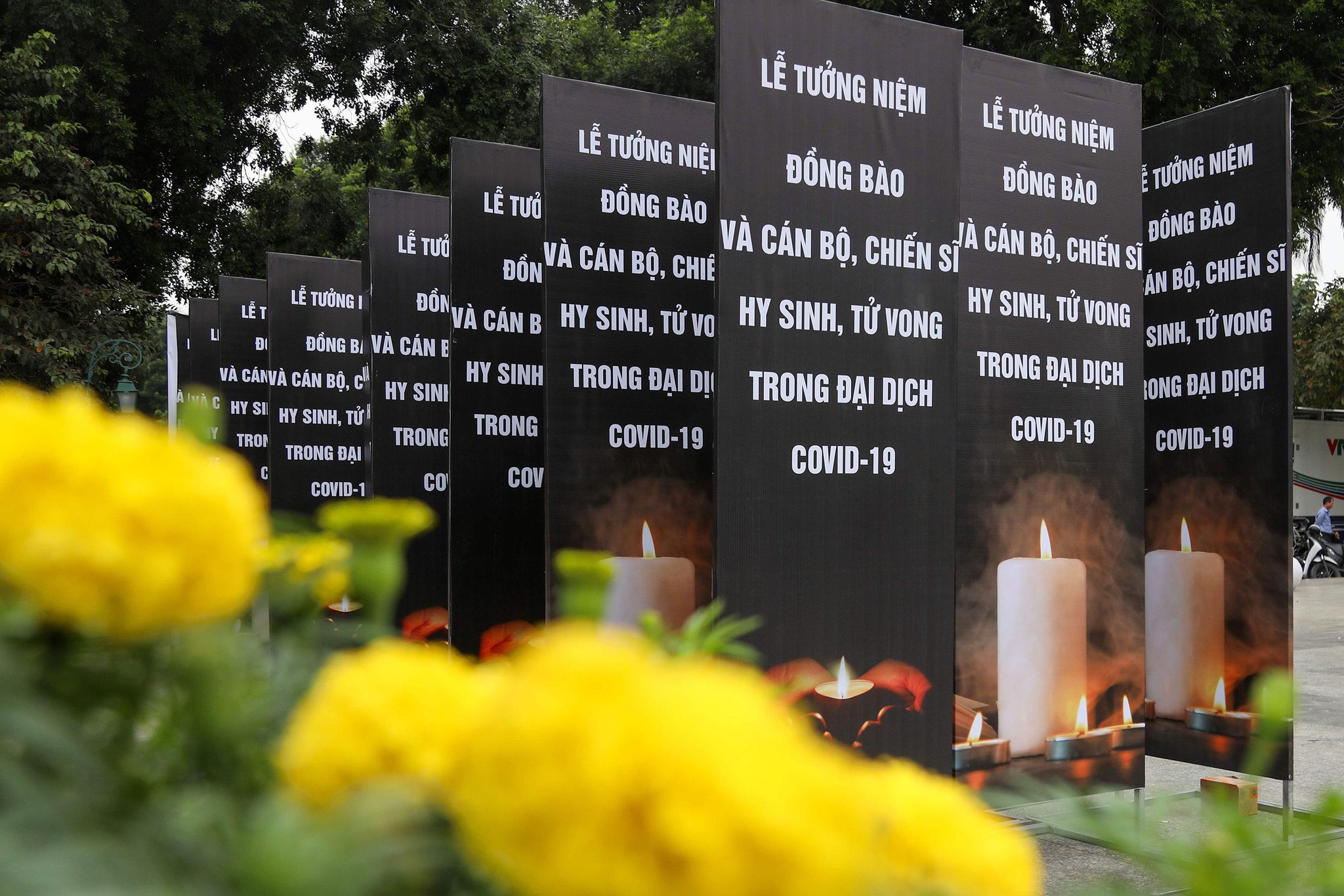 20h h&ocirc;m nay, tưởng niệm đồng b&agrave;o tử vong trong đại dịch COVID-19