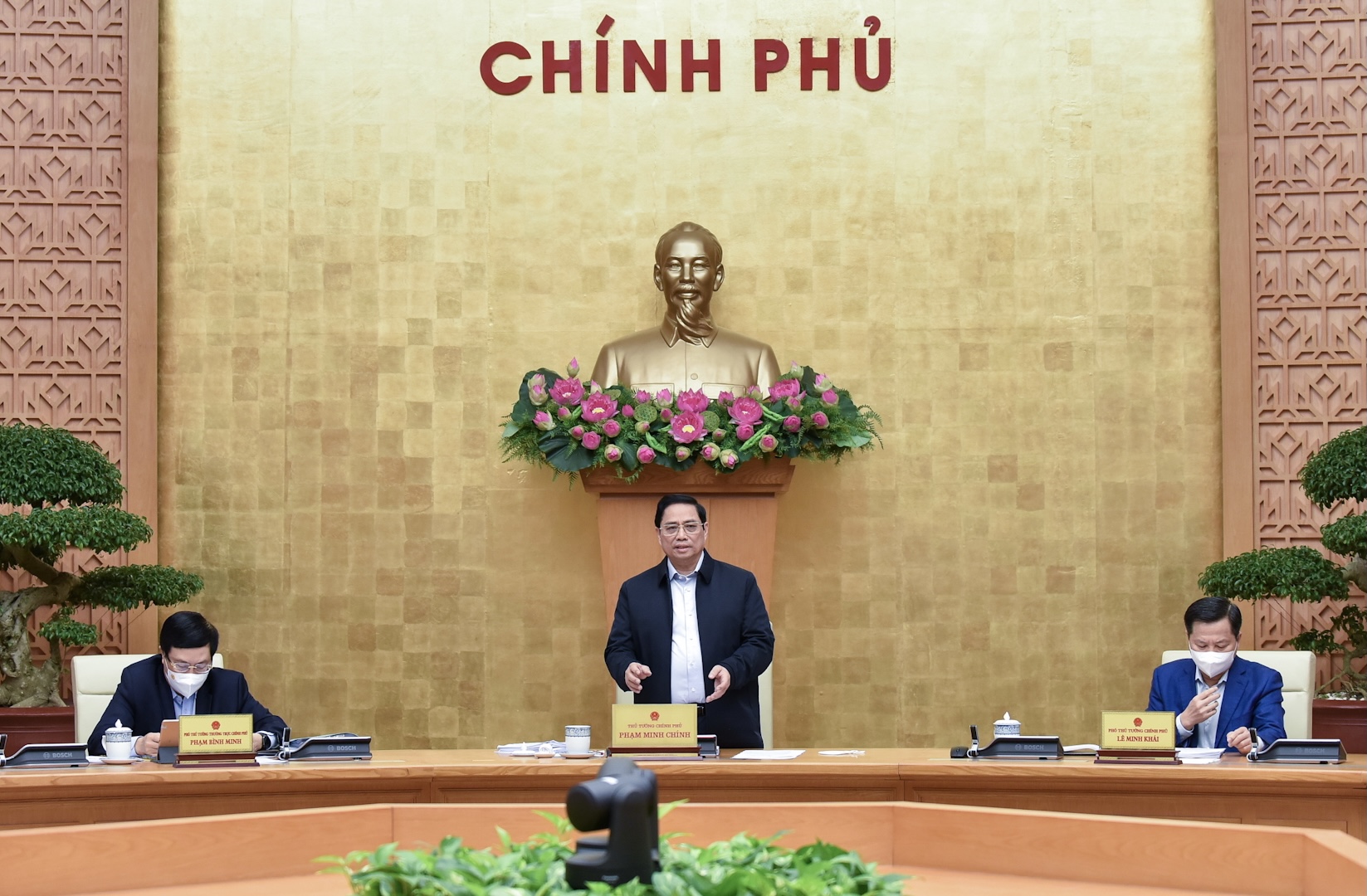H&ocirc;m nay, Thủ tướng Phạm Minh Ch&iacute;nh chủ tr&igrave; phi&ecirc;n họp 13Win15 com - Thương hiệu nhà cái uy tín thường kỳ th&aacute;ng 11/2021