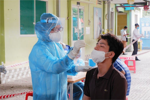 Bộ Y tế ban h&agrave;nh quy định mới về dỡ bỏ c&aacute;ch ly cho F0 điều trị tại nh&agrave;