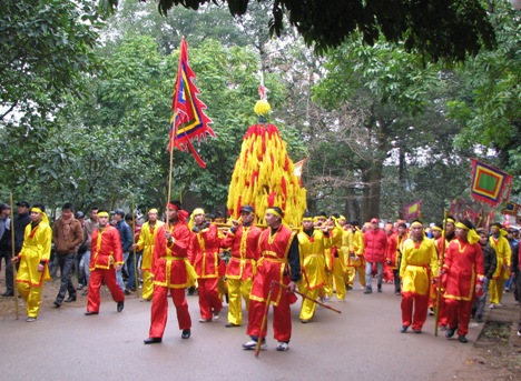 Du xu&acirc;n trẩy hội Gi&oacute;ng