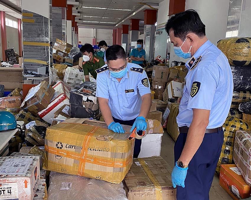 Đ&aacute;nh tr&uacute;ng, đ&aacute;nh đ&uacute;ng đối tượng, chủ mưu cầm đầu bu&ocirc;n lậu, gian lận 13Win19 tải ứng dụng