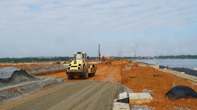 Chống việc lợi dụng tăng gi&aacute;, &eacute;p gi&aacute; vật liệu x&acirc;y dựng