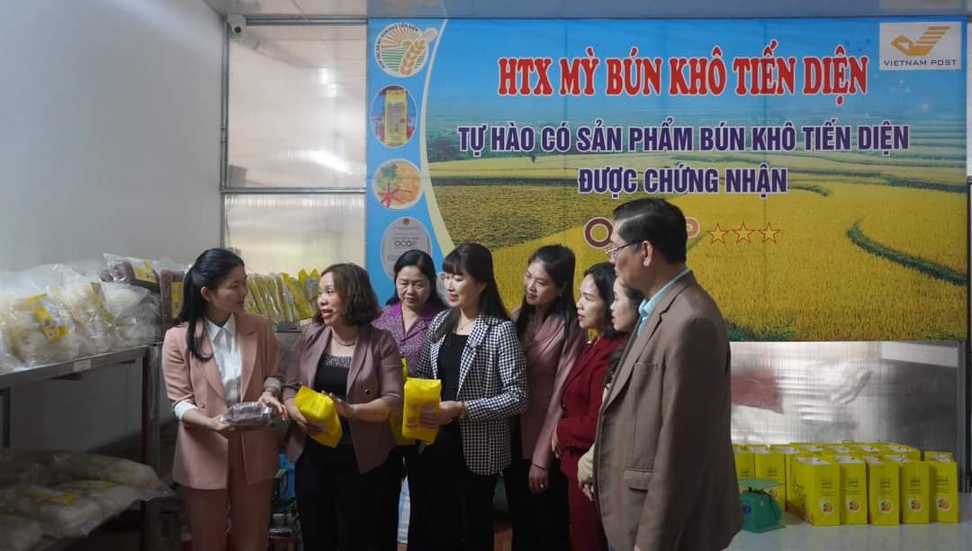  Đo&agrave;n c&ocirc;ng t&aacute;c Trung ương Hội LHPN Việt Nam đ&atilde; đến tham quan c&aacute;c m&ocirc; h&igrave;nh ph&aacute;t triển Sòng Bài Trực Tuyến 13Win.com của hội vi&ecirc;n phụ nữ v&ugrave;ng 13win OKVIP tựa game giải trí đỉnh cao thiểu số tại Th&aacute;i Nguy&ecirc;n.