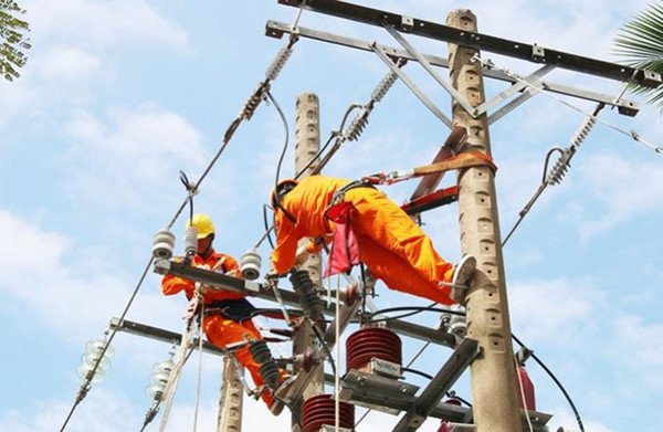 Điện lực Ba Đ&igrave;nh c&oacute; &aacute;p dụng luật Đấu thầu c&aacute;c g&oacute;i thầu vật tư thiết bị điện?