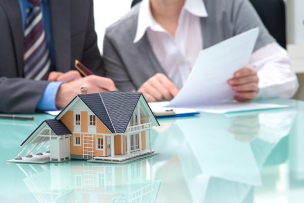 Bộ T&agrave;i ch&iacute;nh chấn chỉnh hoạt động thẩm định gi&aacute;